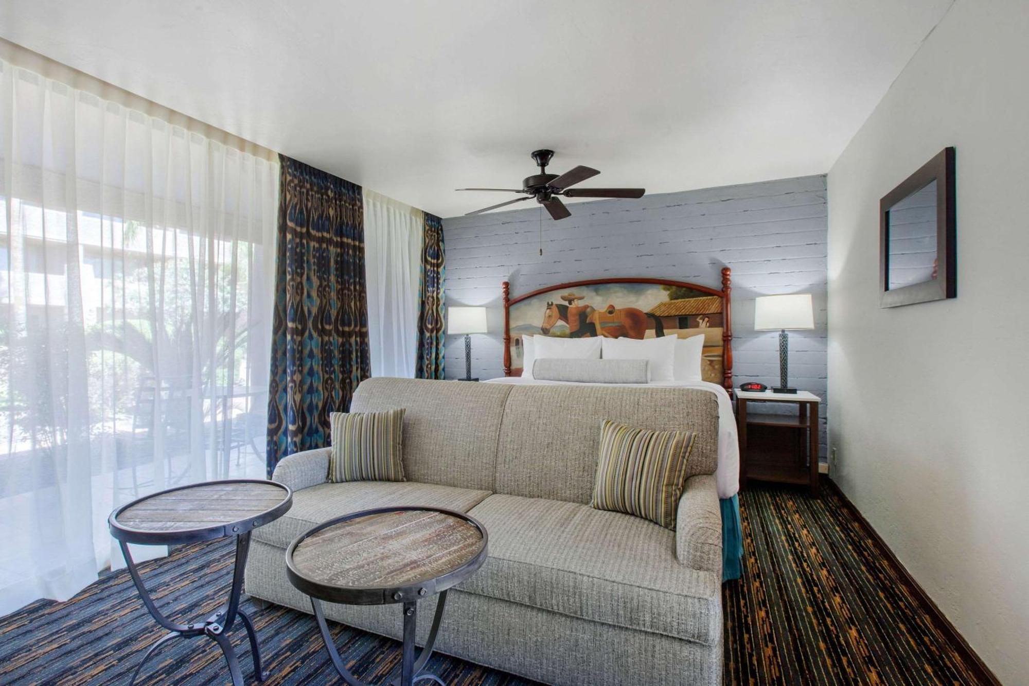 La Posada Lodge & Casitas, Ascend Hotel Collection Casas Adobes Extérieur photo